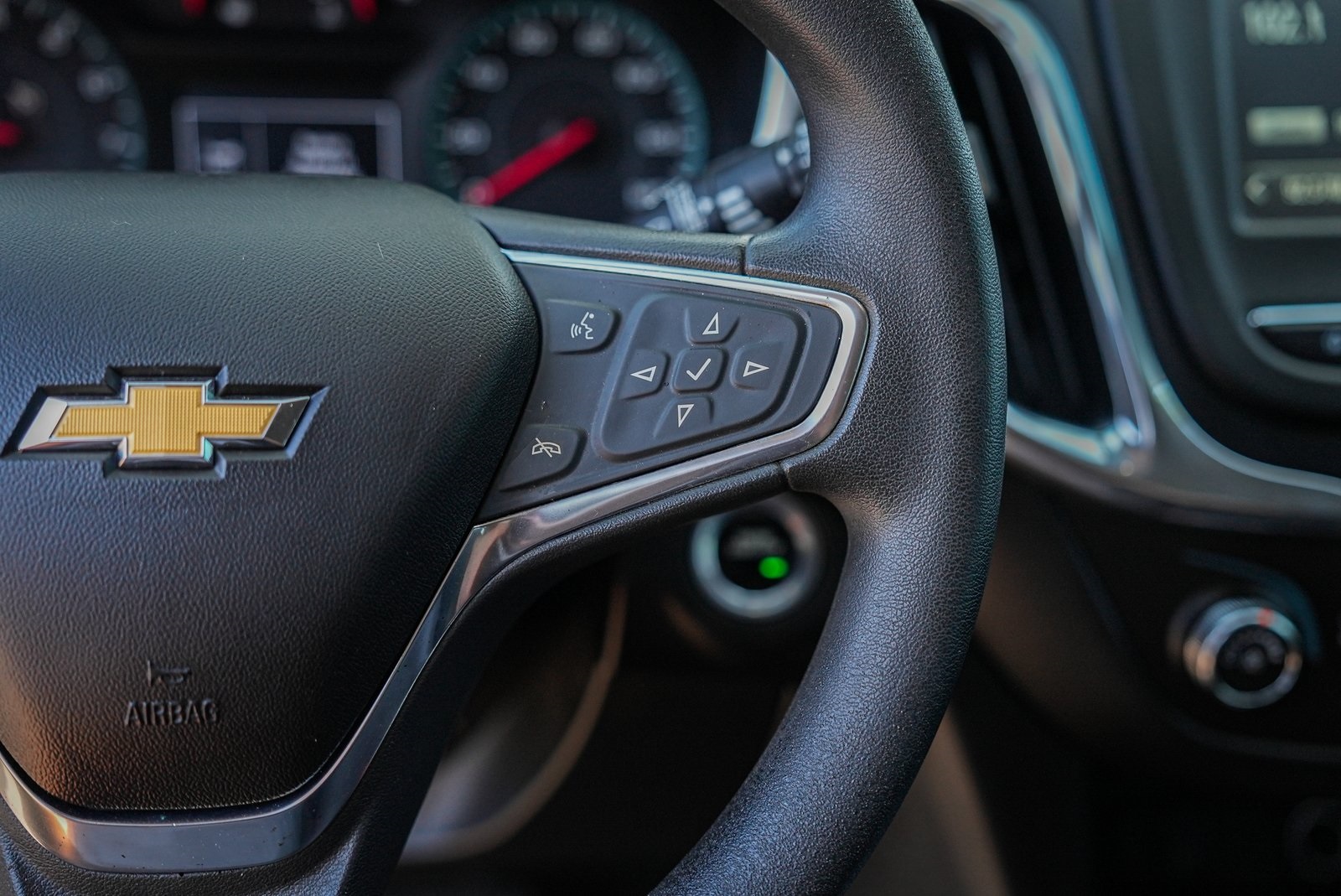 Used 2018 Chevrolet Equinox SUV