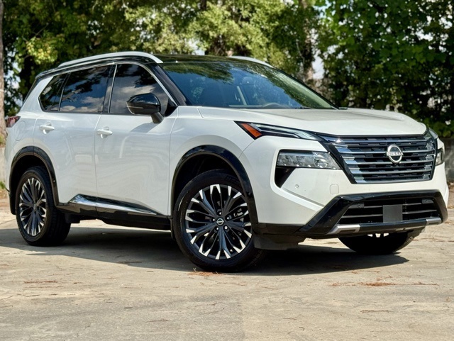 2024 Nissan Rogue Platinum