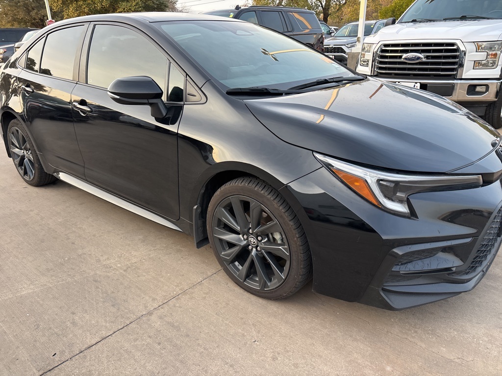 Used 2024 Toyota Corolla SE with VIN 5YFS4MCE3RP182789 for sale in Northfield, Minnesota