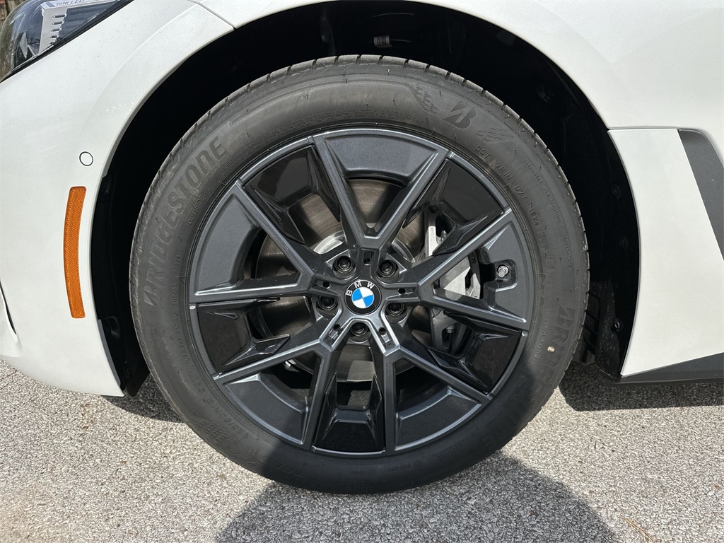 i4 xDrive40