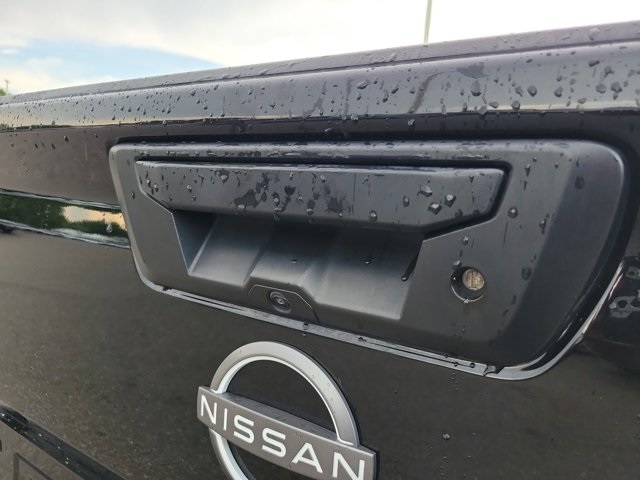 2023 Super Black Nissan Frontier SV 4X4 Truck