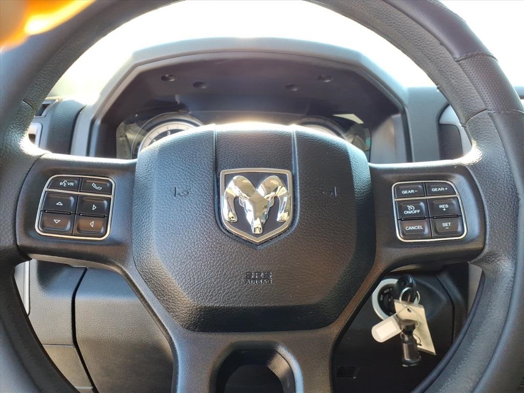 used 2019 Ram 1500 Classic car, priced at $19,900