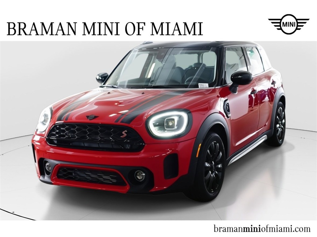 2024 MINI Countryman S's photo