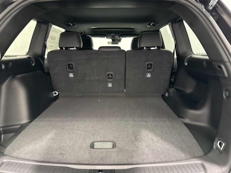 2025 Jeep Grand Cherokee Altitude X photo 4