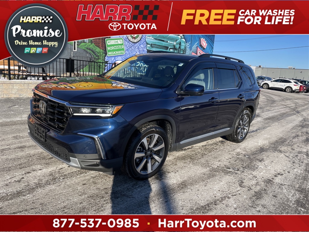 2025 Honda Pilot Touring's photo