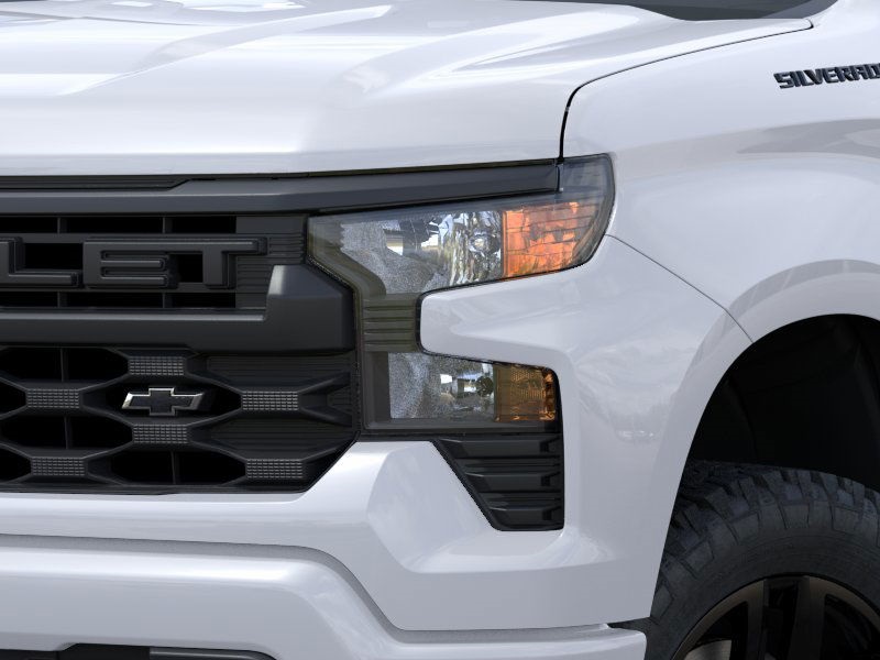 2025 Chevrolet Silverado 1500 Custom 4D Crew Cab 4WD 10