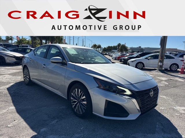 2023 Nissan Altima SV