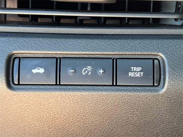 Used 2020 Nissan Altima Sedan