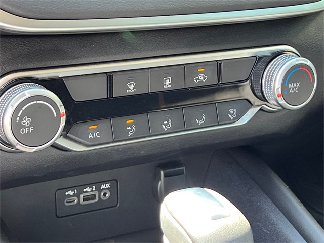 Used 2020 Nissan Altima Sedan