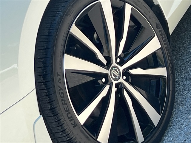 Used 2020 Nissan Altima Sedan