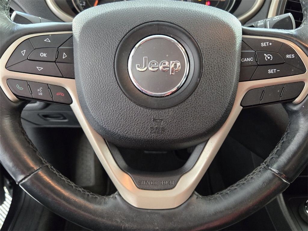 used 2016 Jeep Cherokee car, priced at $12,998