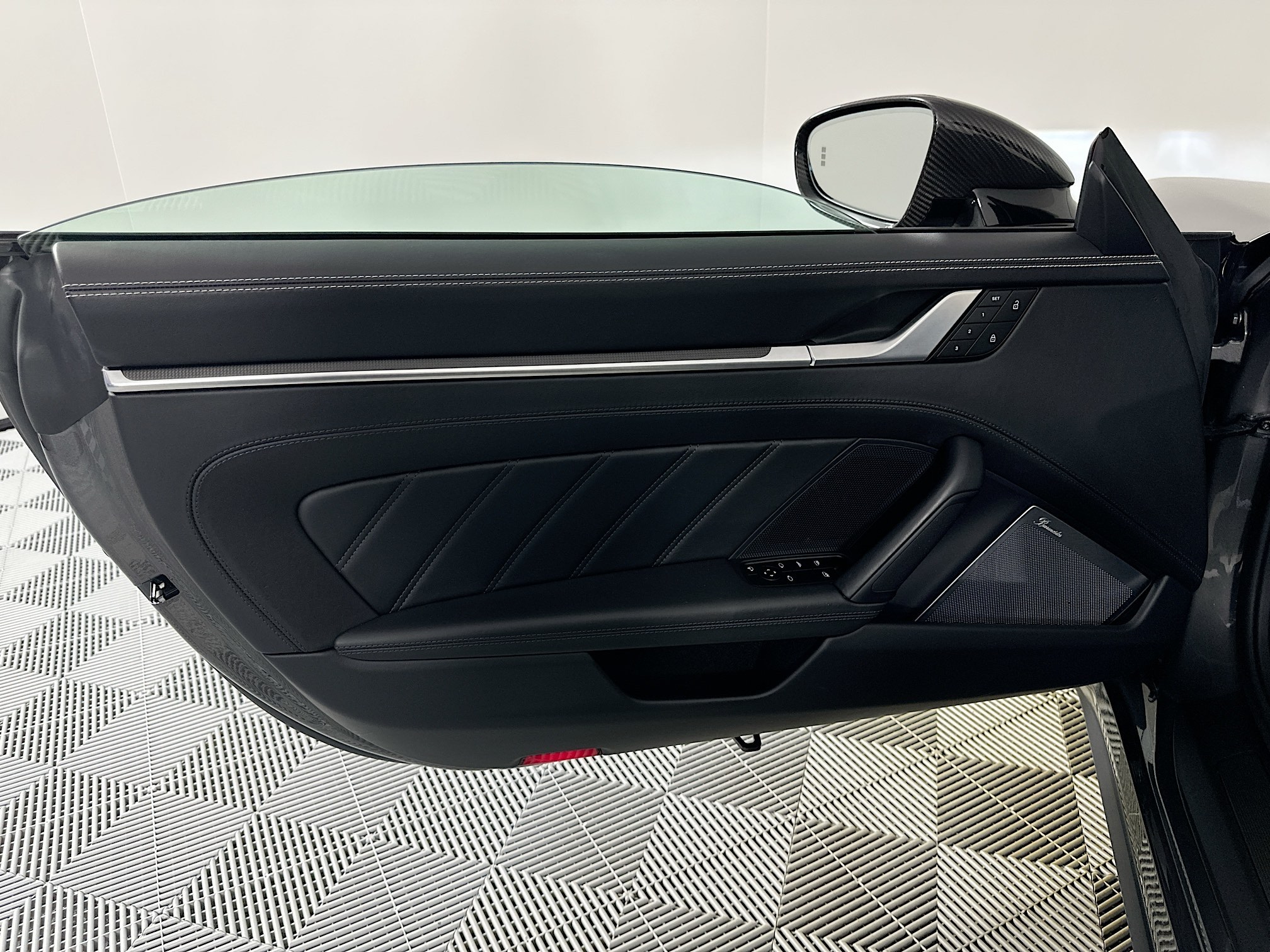 used 2022 Porsche 911 car, priced at $254,998