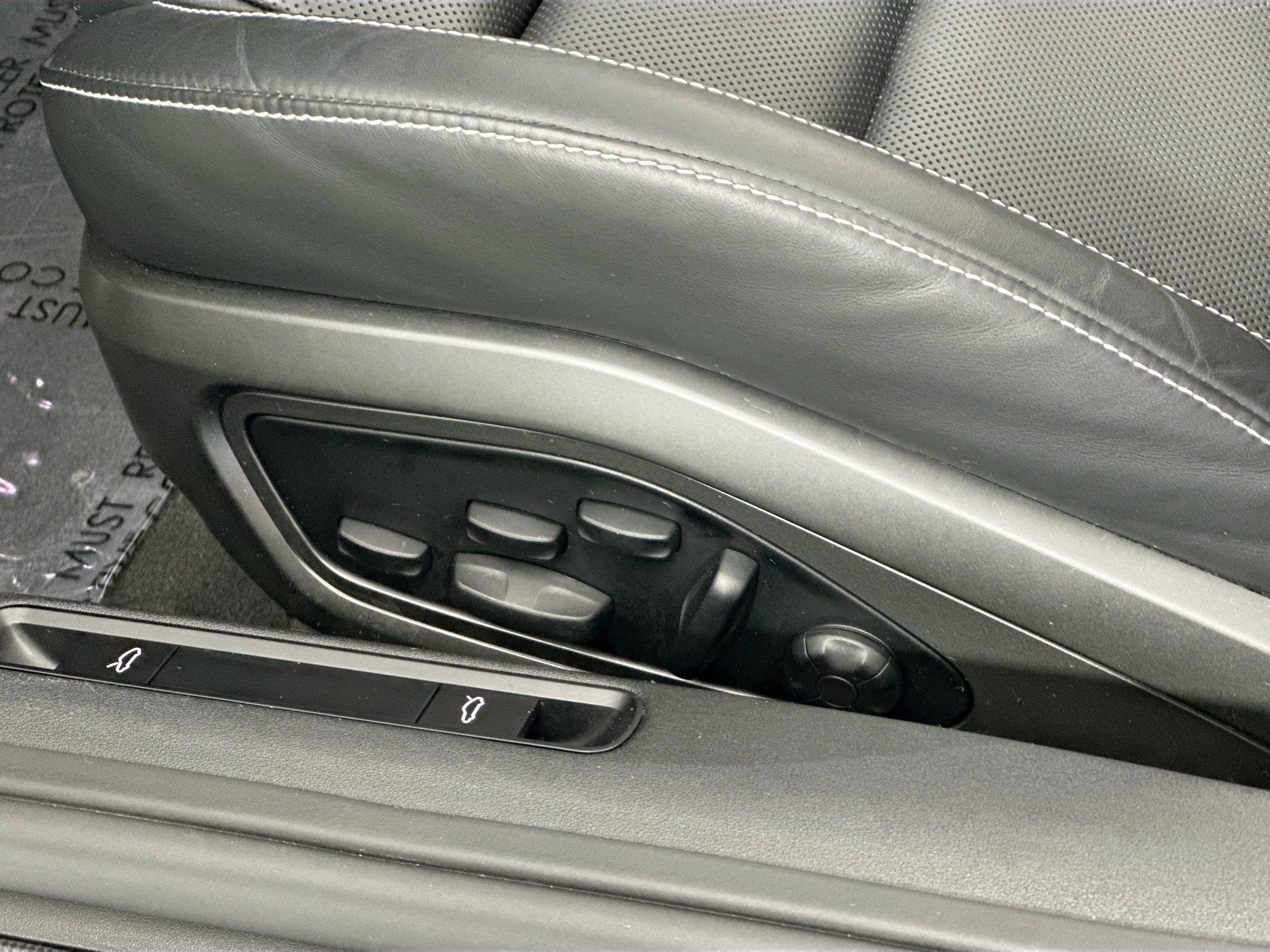 used 2022 Porsche 911 car, priced at $254,998