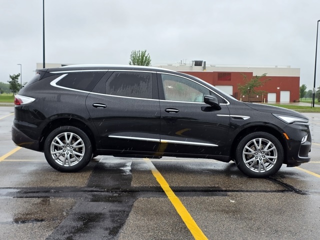 2023 Buick Enclave Premium