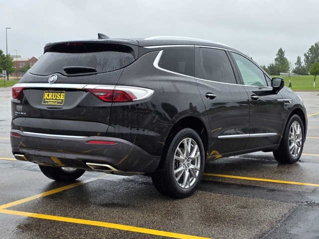 2023 Buick Enclave Premium
