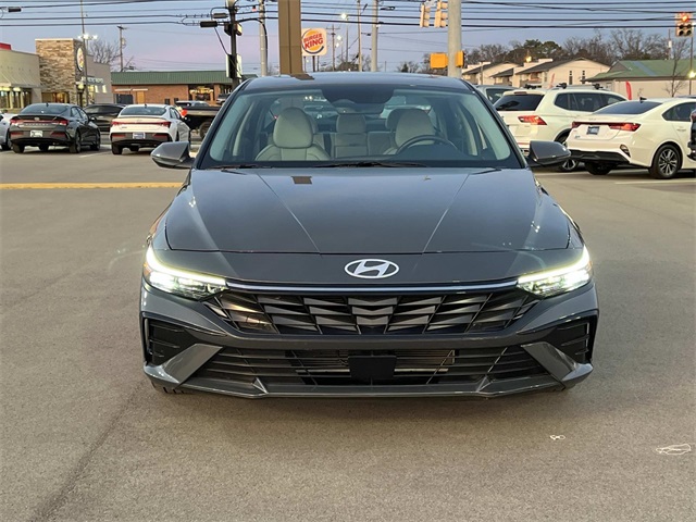 new 2025 Hyundai Elantra car, priced at $25,785