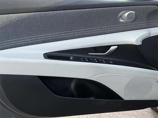 new 2025 Hyundai Elantra car, priced at $25,785