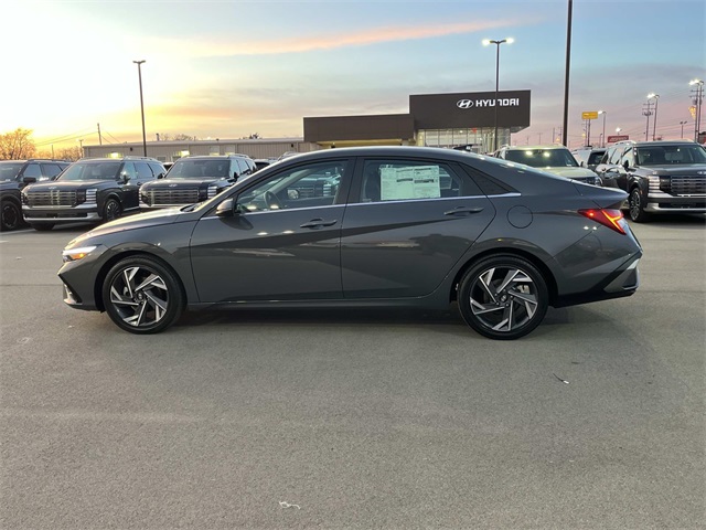 new 2025 Hyundai Elantra car, priced at $25,785