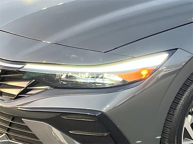 new 2025 Hyundai Elantra car, priced at $25,785