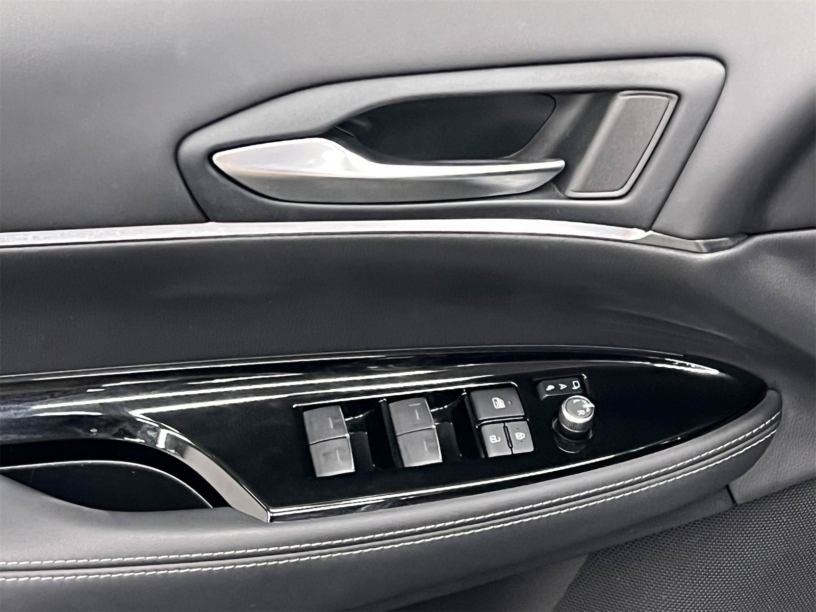 used 2022 Toyota Mirai car, priced at $12,988