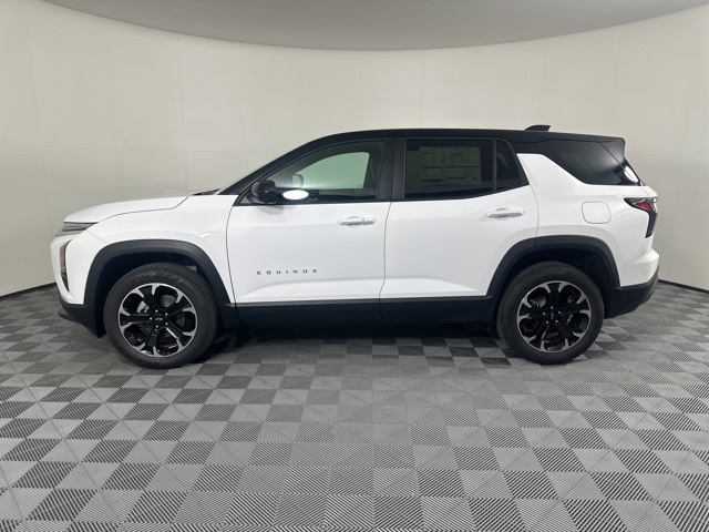 2026 Chevrolet Equinox LT photo 5