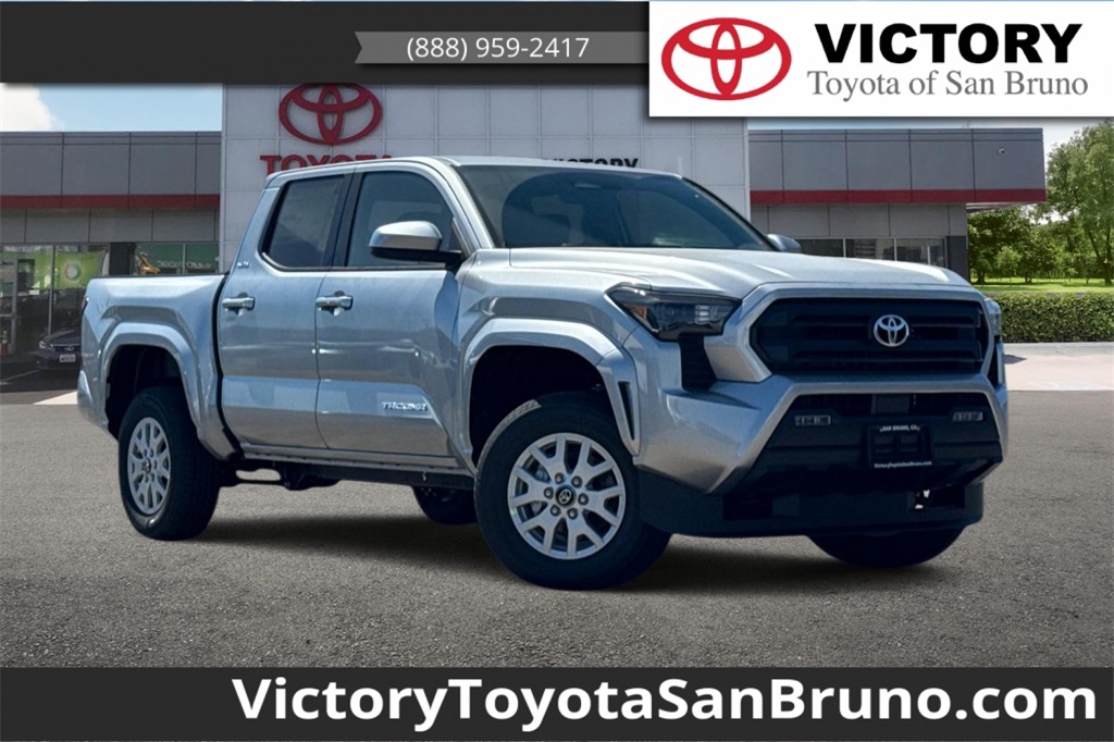 2025 Toyota Tacoma SR5's photo