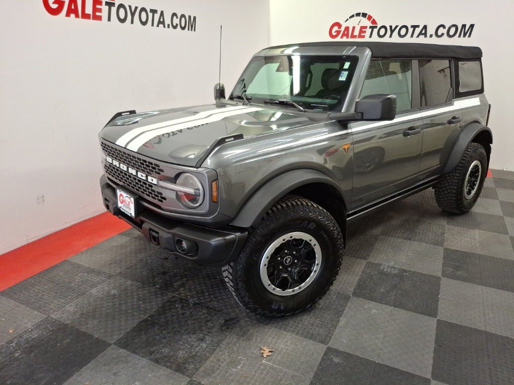 2022 Ford Bronco 4-Door Badlands's photo