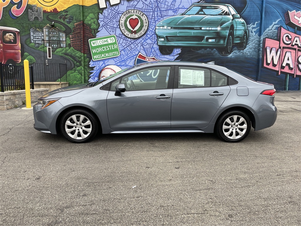 Used 2024 Toyota Corolla LE with VIN 5YFB4MDE0RP217240 for sale in Kansas City