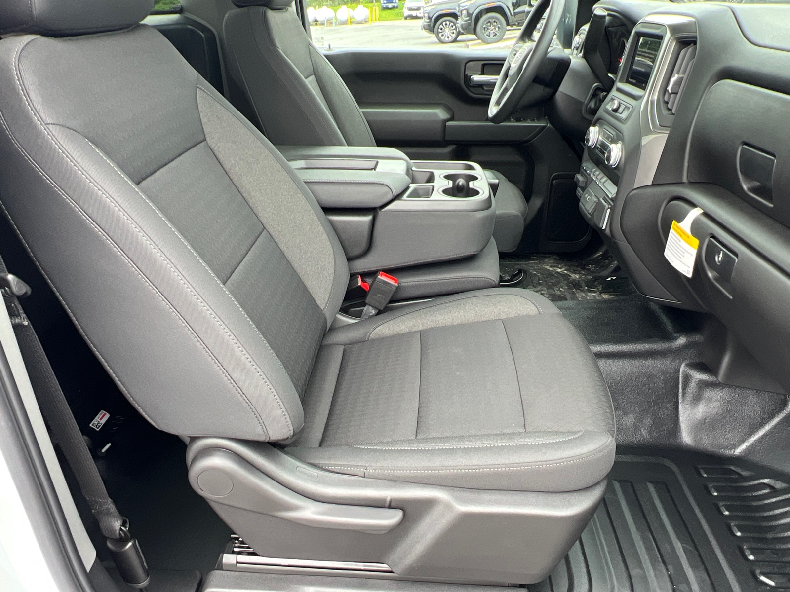 Sierra 2500HD Regular Cab PRO