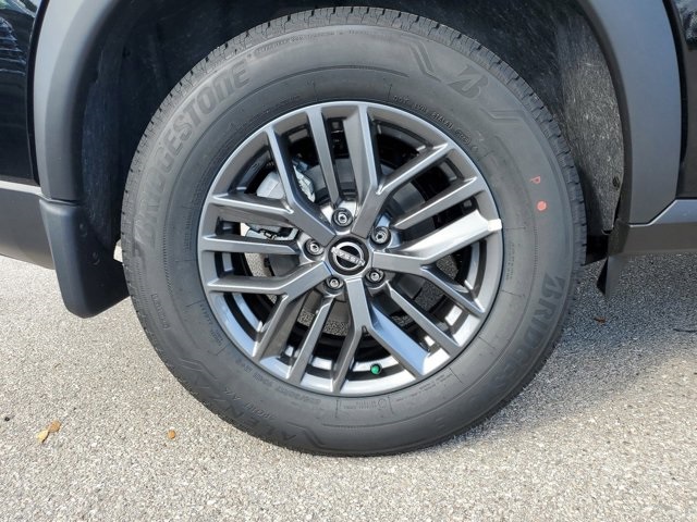 2025 Super Black Nissan Rogue S FWD SUV