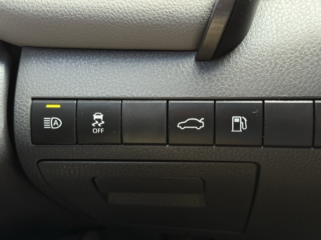 Used 2018 Toyota Camry Sedan