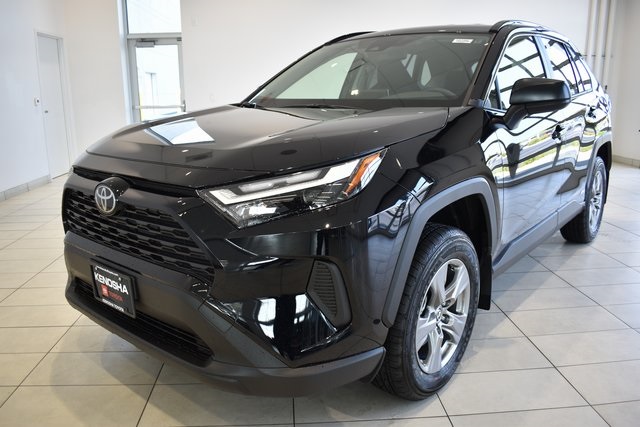 2025 Toyota RAV4 LE photo 2