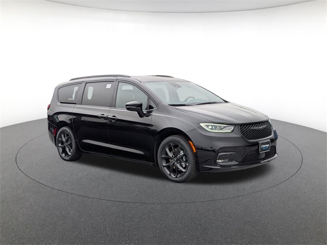 new 2026 Chrysler Pacifica car