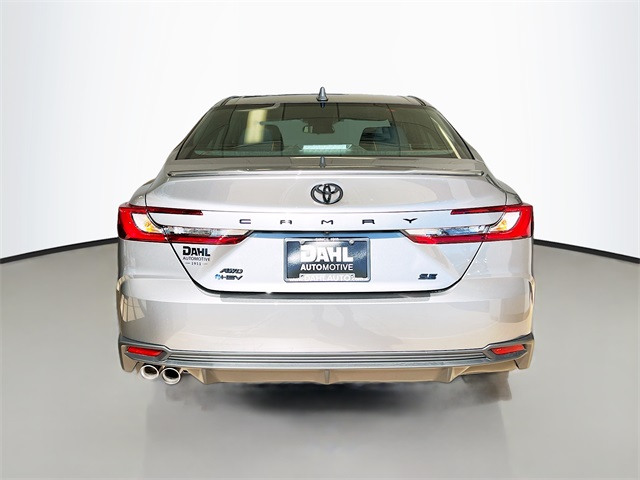 2026 Toyota Camry SE photo 4