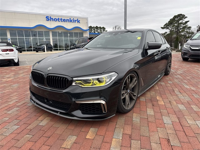 2018 BMW 5 Series M550i's photo