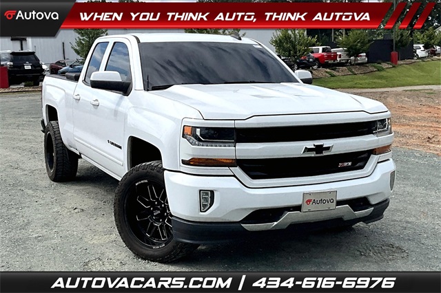 2018 Summit White Chevrolet Silverado 1500 LT Truck