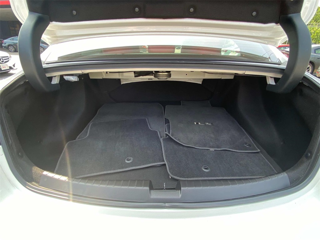 2022 Platinum White Pearl Acura ILX Premium and A-SPEC Packages FWD Sedan