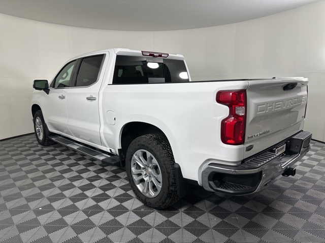 2026 Chevrolet Silverado 1500 LTZ photo 4