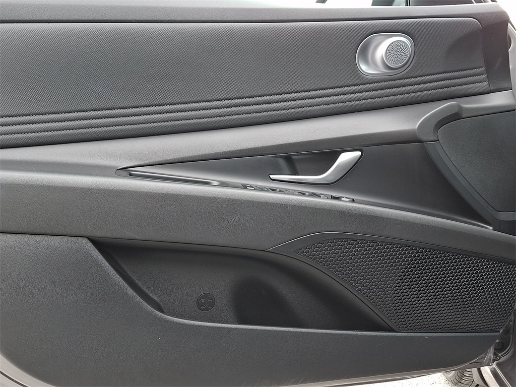 used 2023 Hyundai Elantra car, priced at $19,595