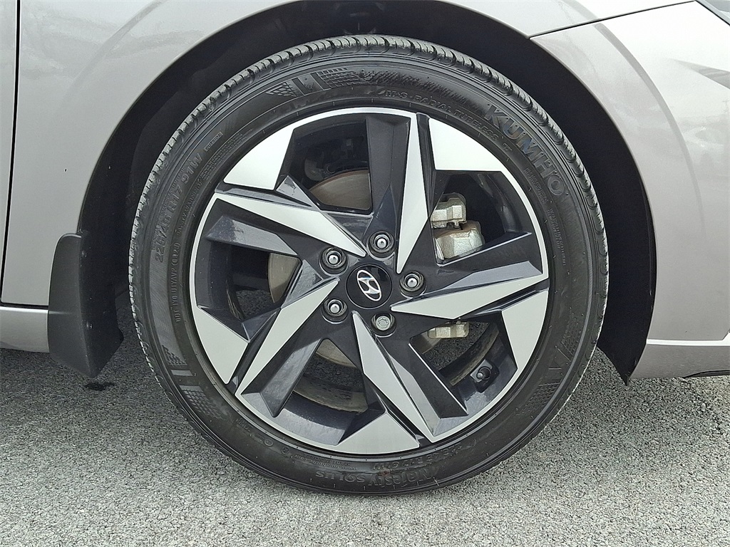 used 2023 Hyundai Elantra car, priced at $19,595
