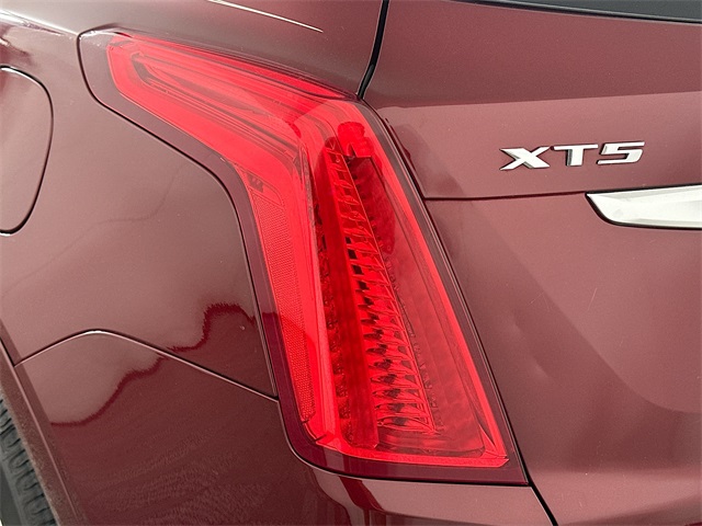 XT5 Luxury