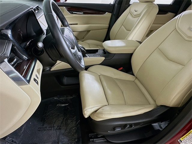 XT5 Luxury