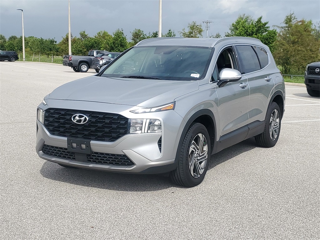 2023 Shimmering Silver Pearl Hyundai Santa Fe SEL FWD SUV