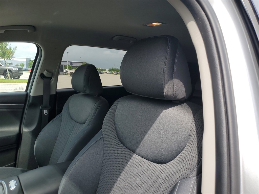 2023 Shimmering Silver Pearl Hyundai Santa Fe SEL FWD SUV