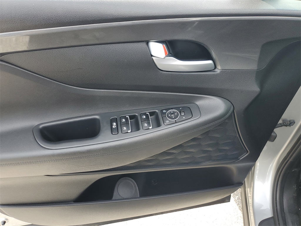 2023 Shimmering Silver Pearl Hyundai Santa Fe SEL FWD SUV