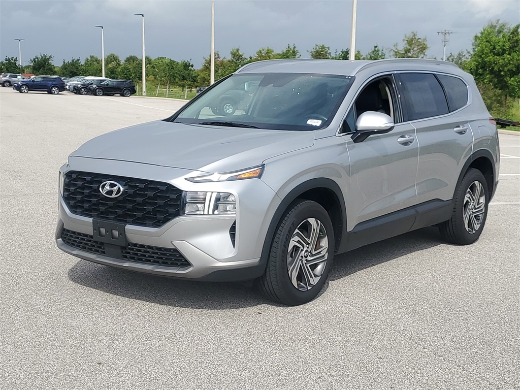 2023 Shimmering Silver Pearl Hyundai Santa Fe SEL FWD SUV