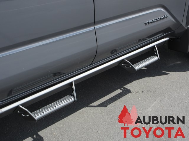 2025 Toyota Tacoma TRD Sport Double Cab photo 3