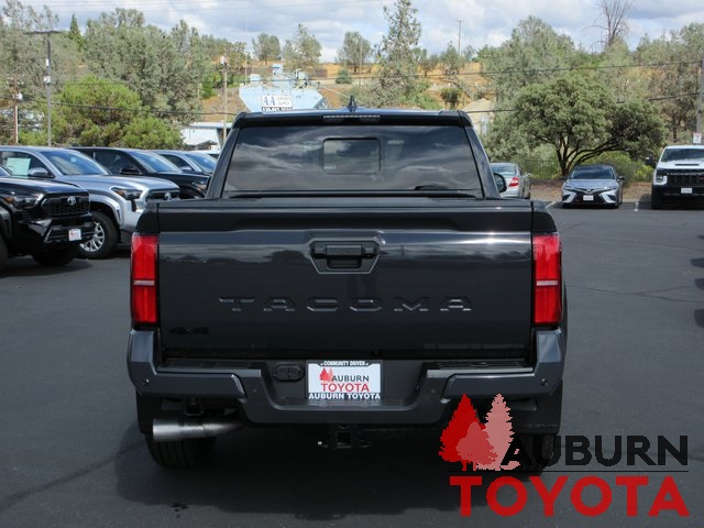 2025 Toyota Tacoma TRD Sport Double Cab photo 4