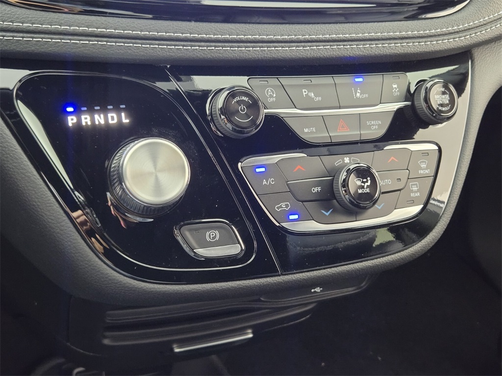 new 2026 Chrysler Pacifica car, priced at $41,317