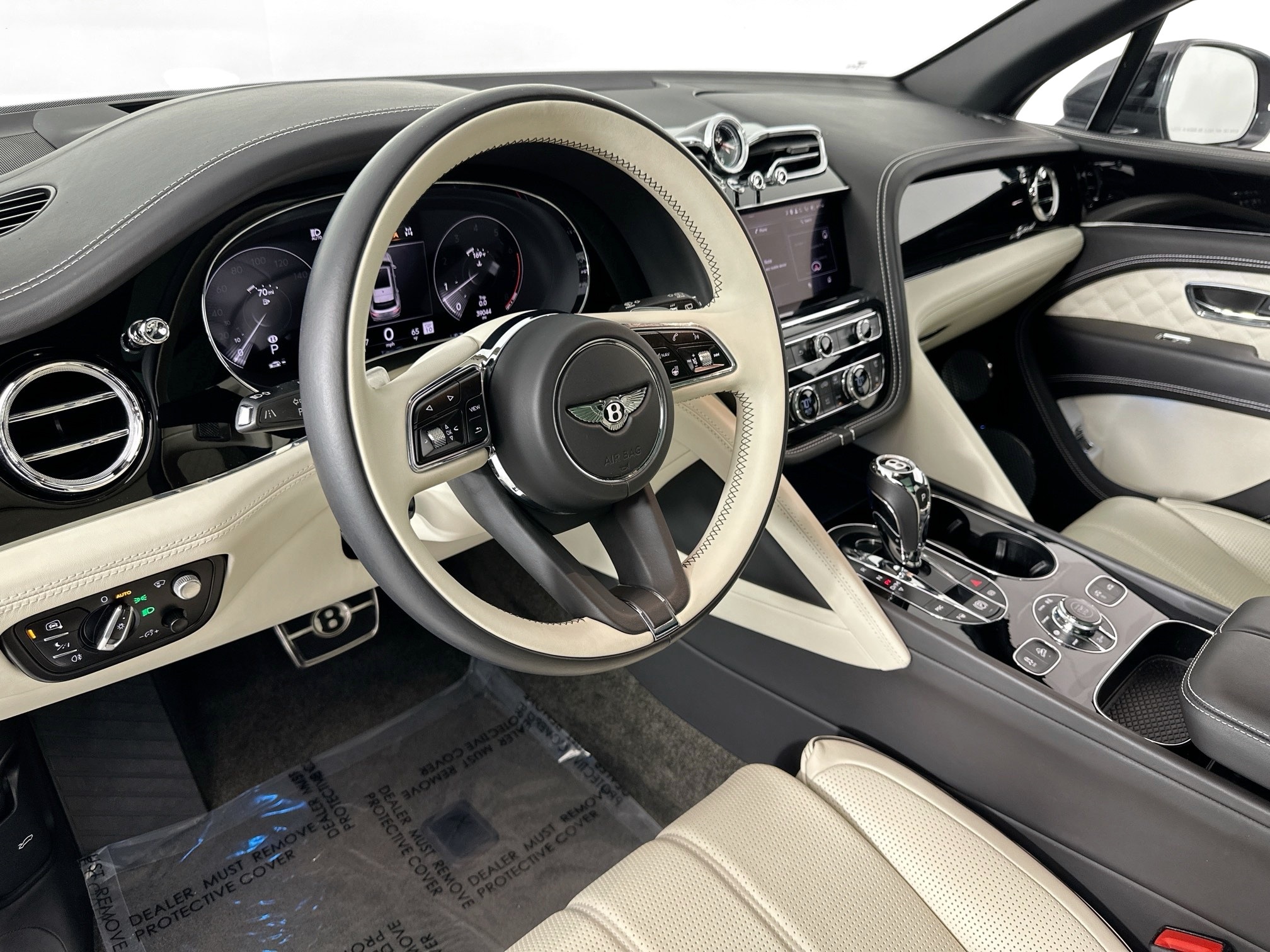 used 2021 Bentley Bentayga car, priced at $139,998